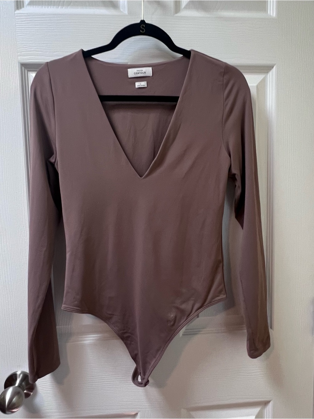 Babaton Contour Deep V Soft Brown Long Sleeve Bodysuit Top Size Large Fall